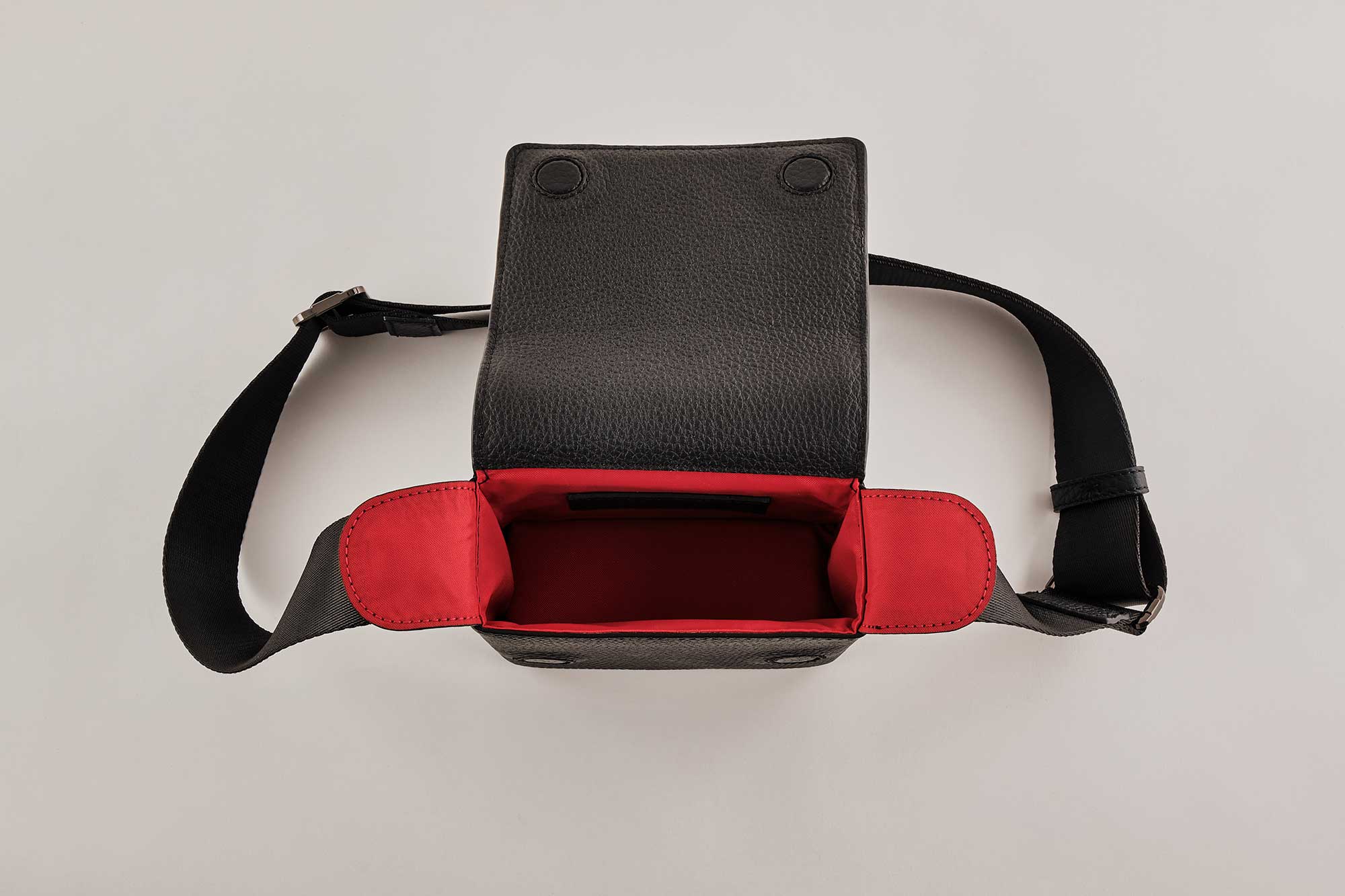 Camera bag Micro Bag Red Dot Edition - Leica Sofort 2 bag